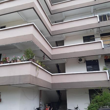 Homestay Idaman Tun Hussein - Harga Untuk 1 Rumah ,1 Bilik ,1 Bilik Air 4 Single Bed - Not Sharing Perai Buitenkant foto