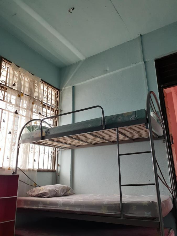 Homestay Idaman Tun Hussein - Harga Untuk 1 Rumah ,1 Bilik ,1 Bilik Air 4 Single Bed - Not Sharing Perai Buitenkant foto